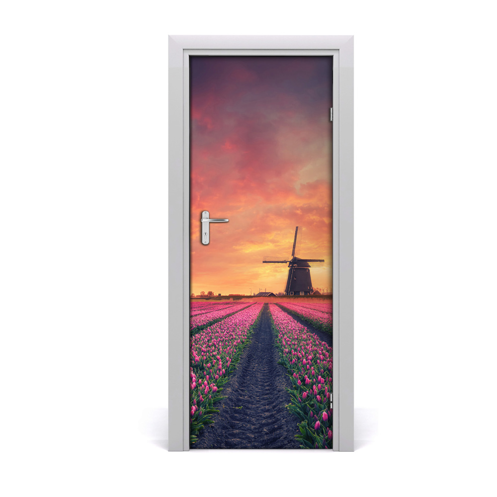 Poster porte Moulin à vent dans un champ de tulipes