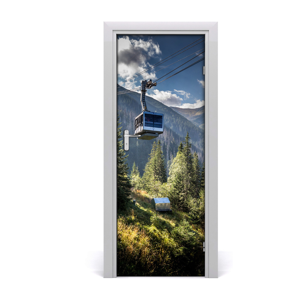 Papier peint porte Wagon d'un chemin de fer de montagne