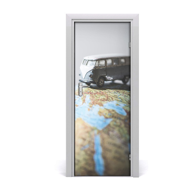 Sticker porte Volkswagen sur un globe