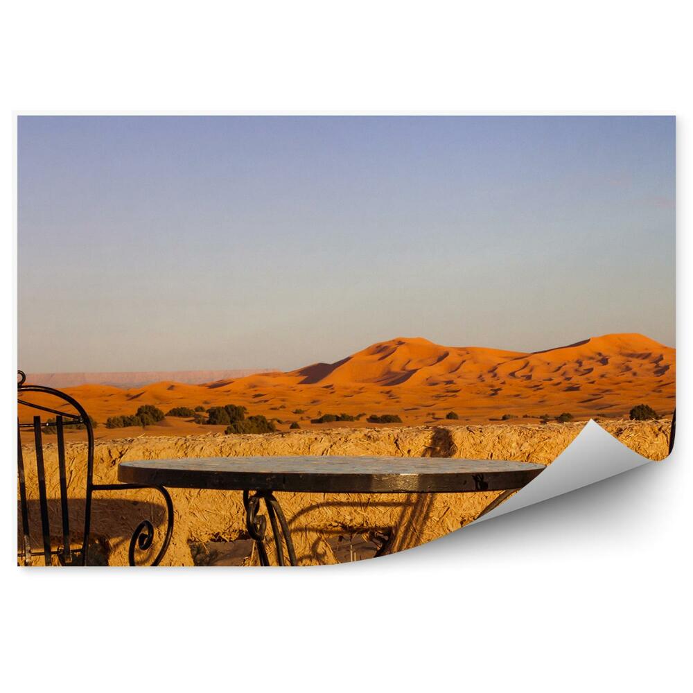 Papier peint Chaises De Table Terrasse Ciel Désert