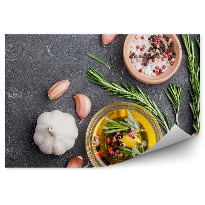 Papier peint panoramique Herbes à épices huile sel ail fond foncé