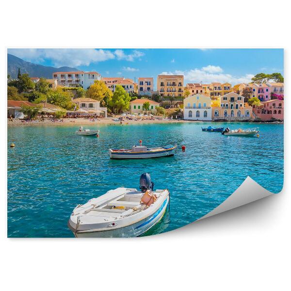 Papier peint Bâtiments Colorés Arbres Bateaux Ciel Nuages Océan Île Kefalonia