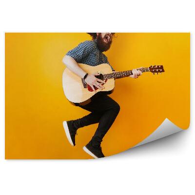 Papier peint Homme barbu avec guitare Fond jaune