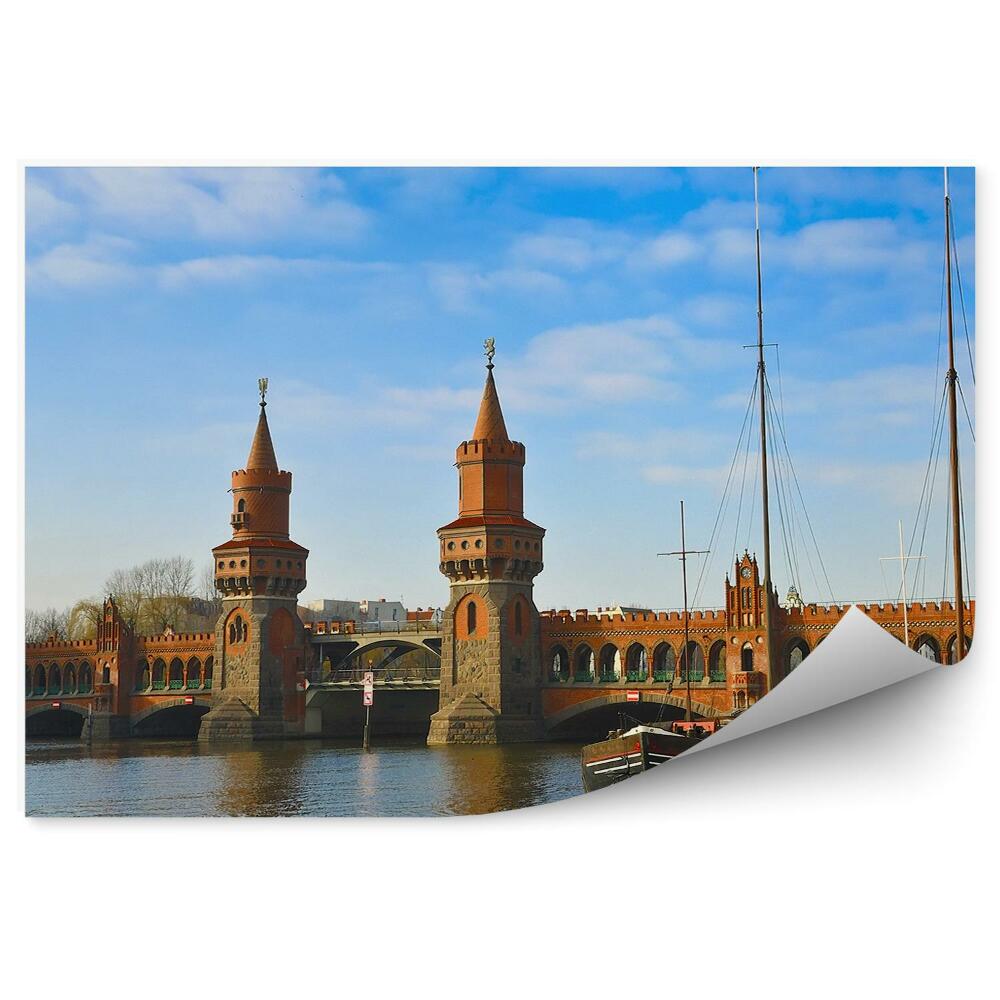 Papier peint Pont Berlin Rivière Spree Ciel Nuages Bateaux