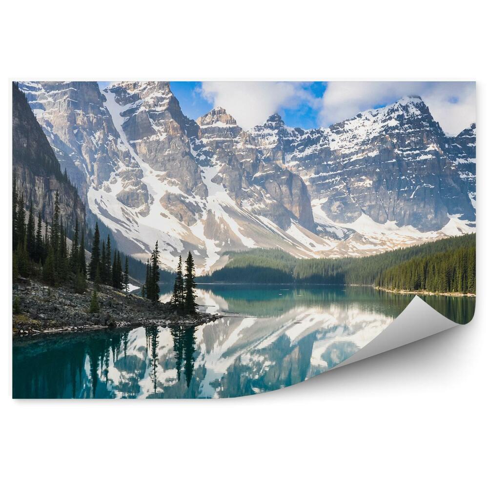 Papier peint Canada Montagnes Neige Hiver Arbres Conifères Rochers Montagne Lac Ciel Nuages