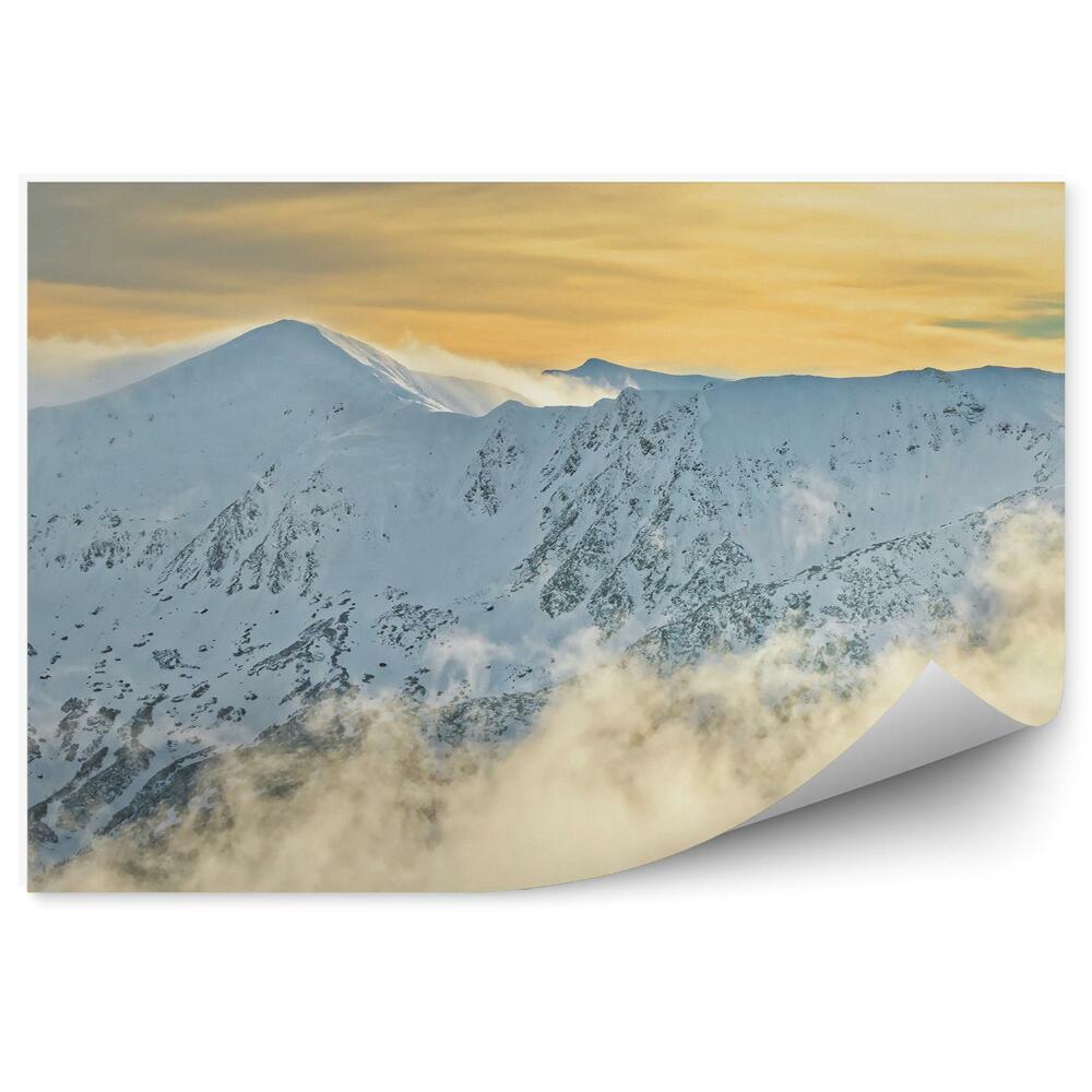 Papier peint Montagnes Kasprowy Wierch Neige Enfouie Hiver Nuages Coucher De Soleil