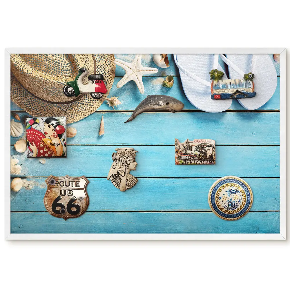 Tableau magnétique pour collection d'aimants motif ambiance estivale avec chapeau et coquillages