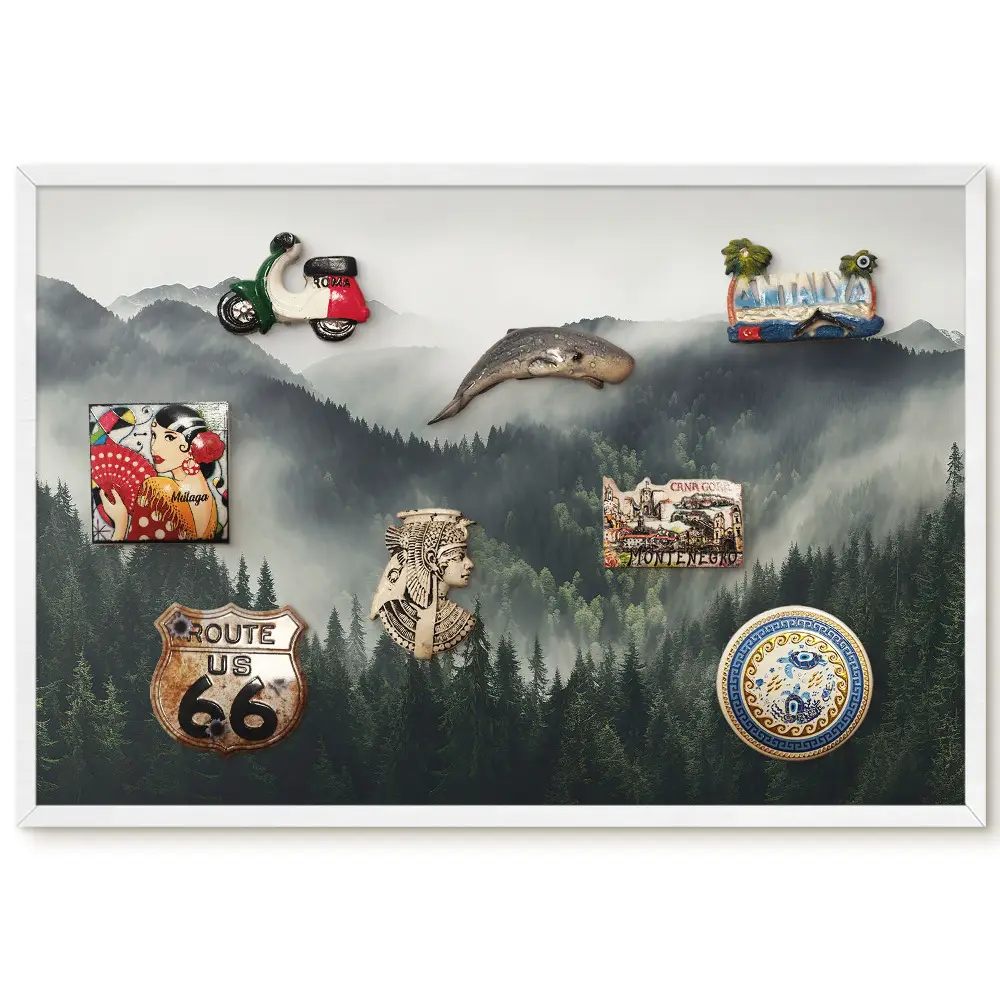 Tableau magnétique décoratif avec cadre Paysage brumeux de montagnes et de forêts
