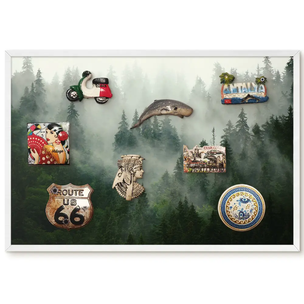 Tableau magnétique motif forêt verte dans la brume
