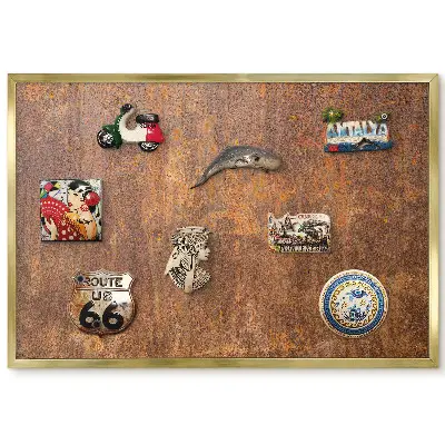 Panneau décoratif pour aimants souvenirs avec texture riche dans des tons de brun