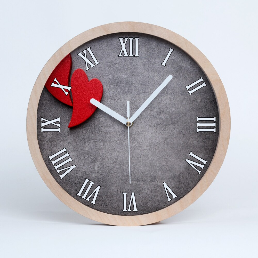 Horloge murale en bois Coeurs rouges