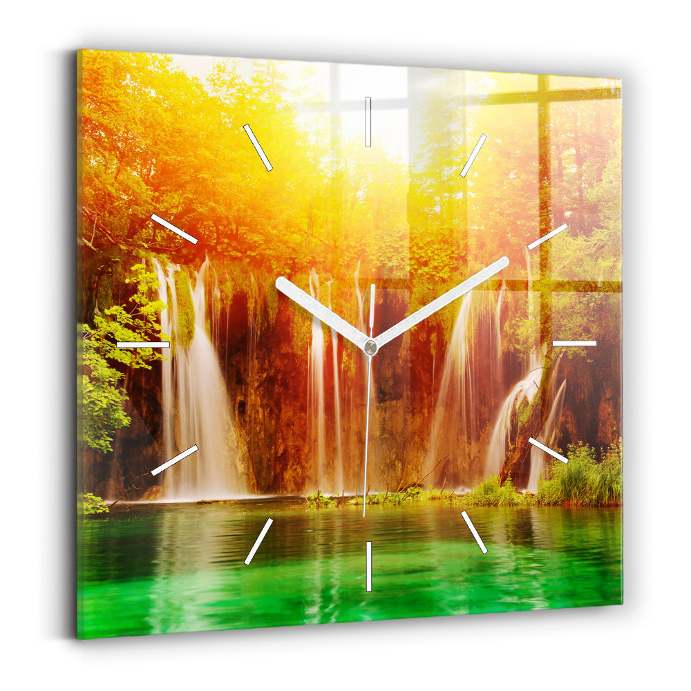 Pendule carrée en verre Vue d'une cascade