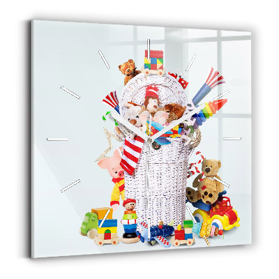 Pendule carrée en verre Panier en osier avec des jouets