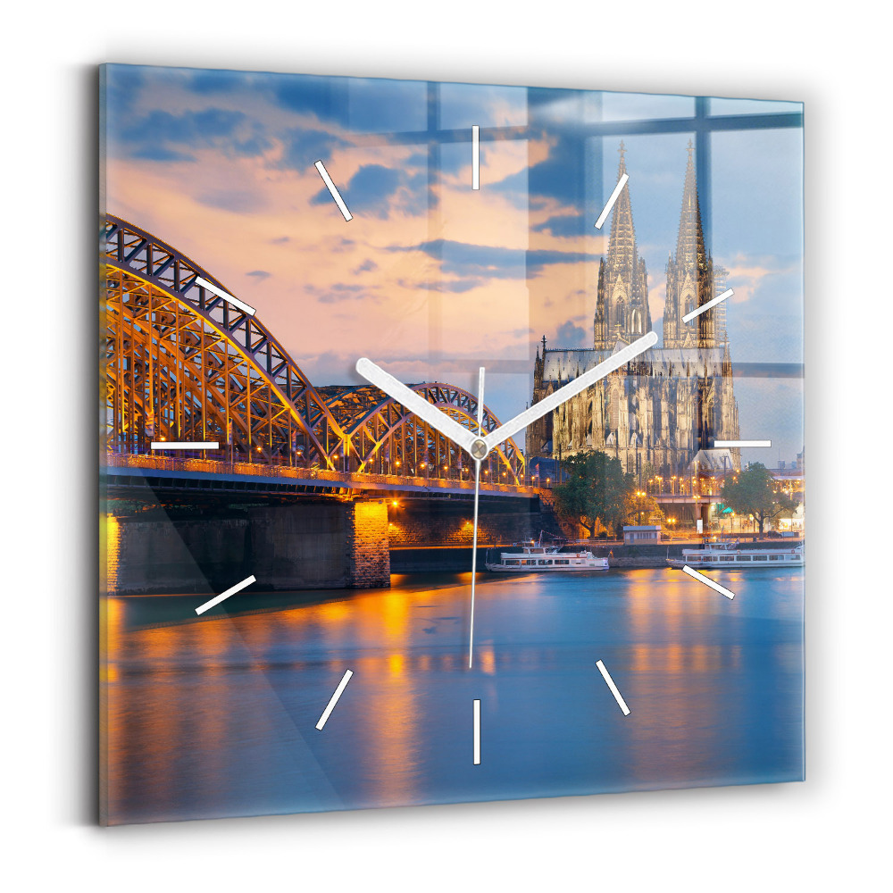 Horloge murale carrée Vue de l'hôtel de ville