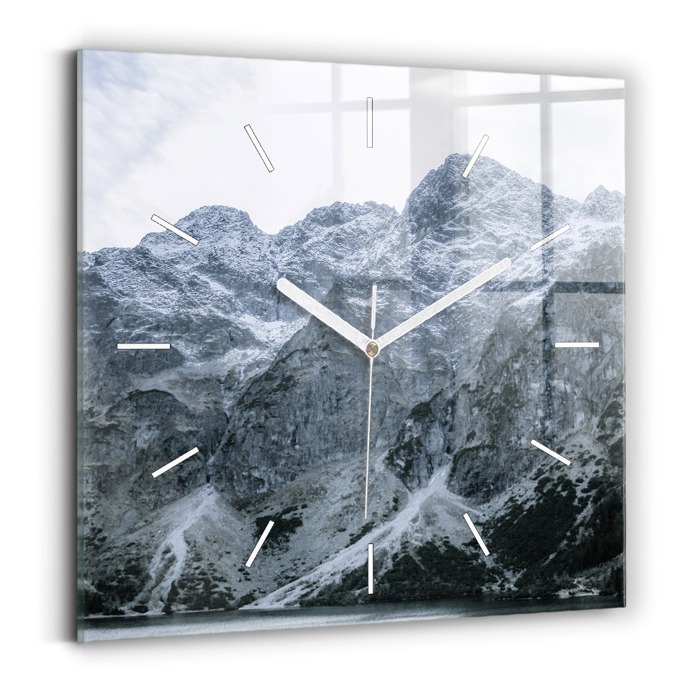 Horloge carrée en verre Morskie Oko dans les Tatras