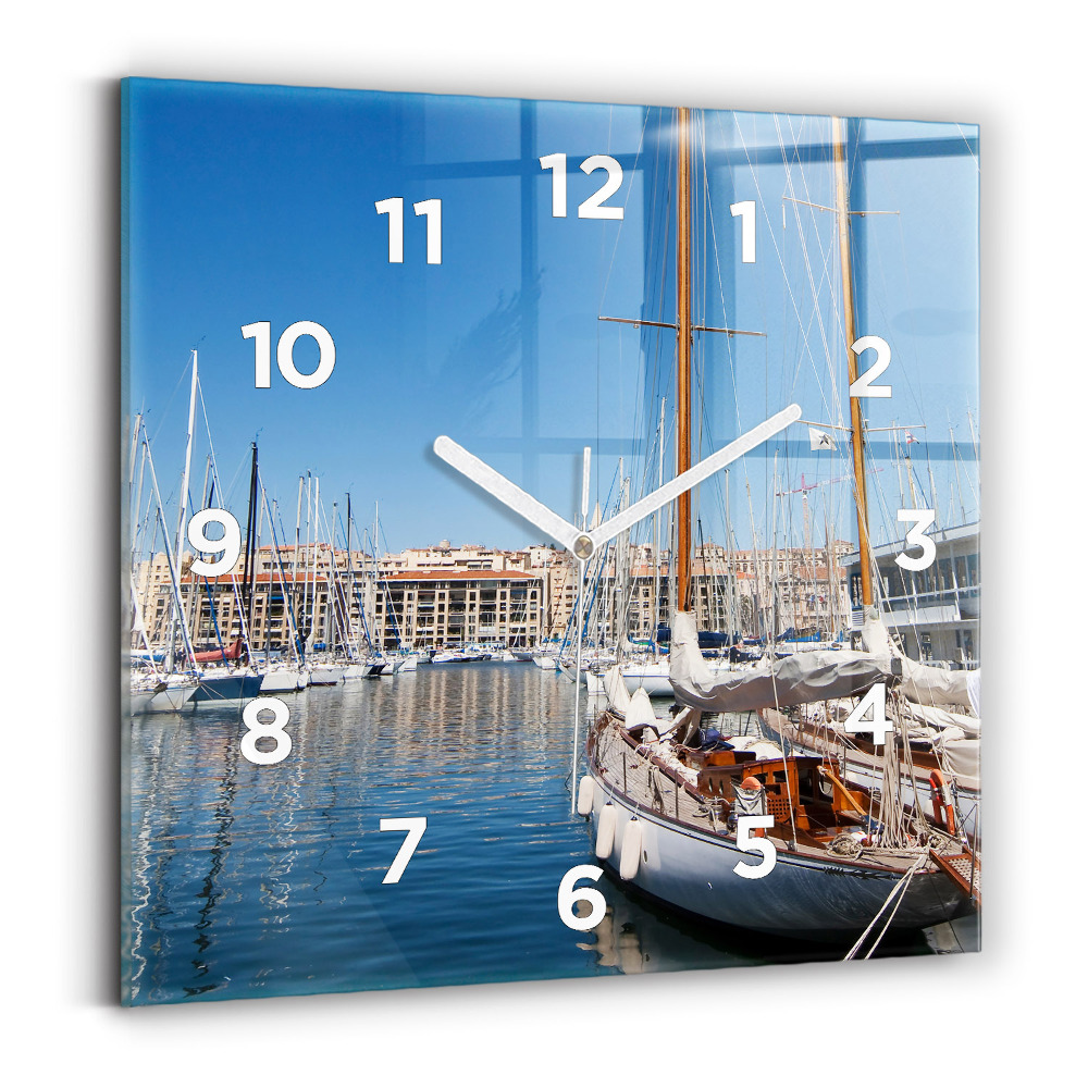 Horloge carrée en verre Port de plaisance de Marseille France