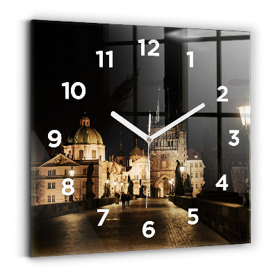 Horloge carrée en verre Pont Charles à Prague