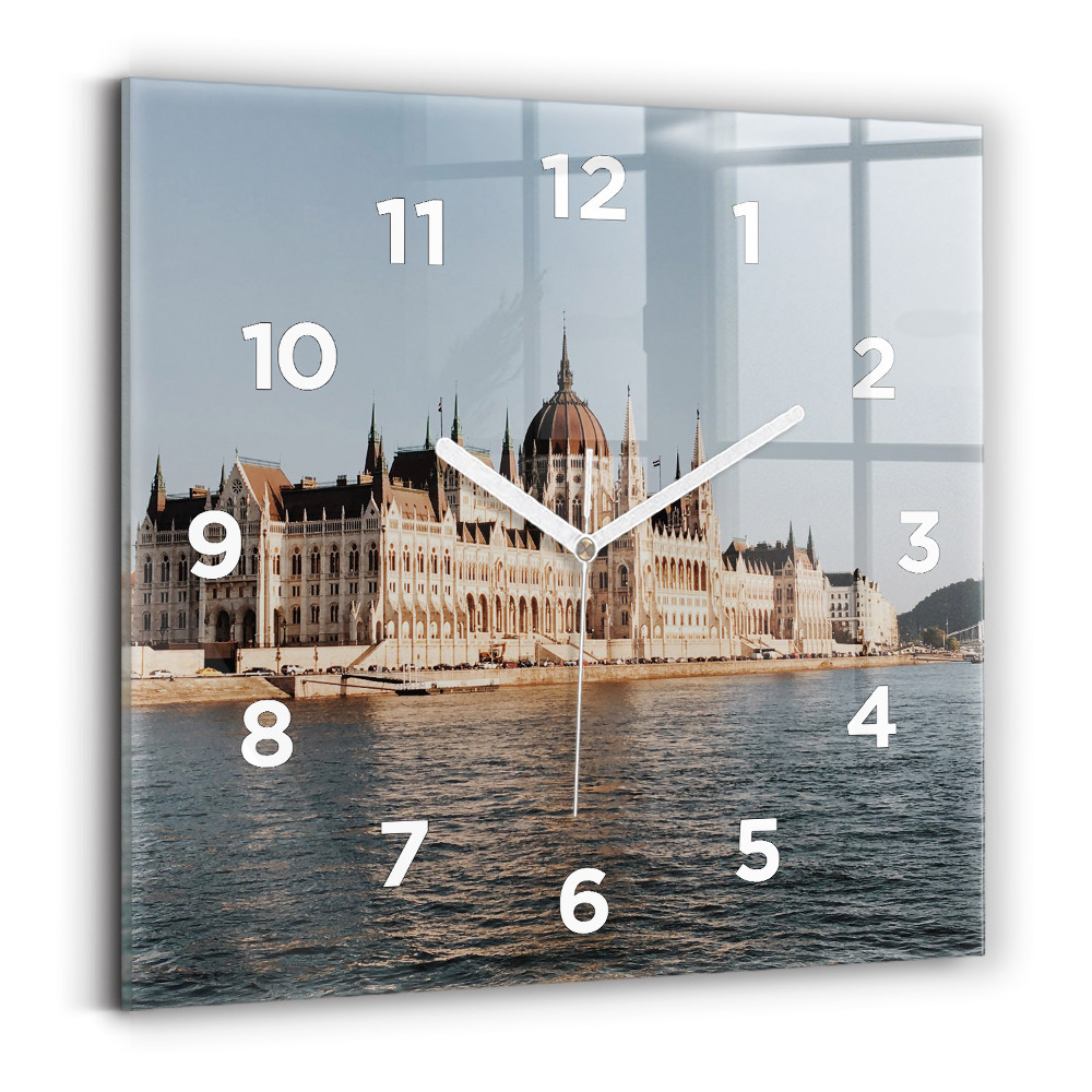 Horloge murale carrée Parlement à Budapest