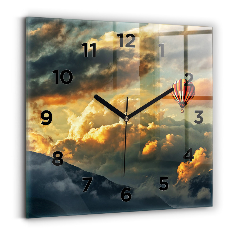 Horloge murale carrée Vol en ballon dans les nuages