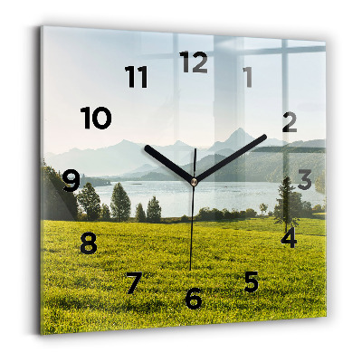 Horloge carrée en verre Montagnes et champs