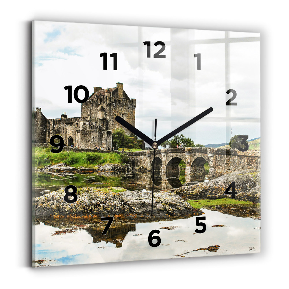 Horloge carrée en verre Château d'Eilean Donan en Écosse