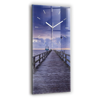 Horloge verticale en verre Jetée sur la mer Baltique