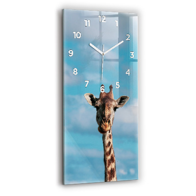 Horloge murale verticale Tête de girafe sur fond de ciel