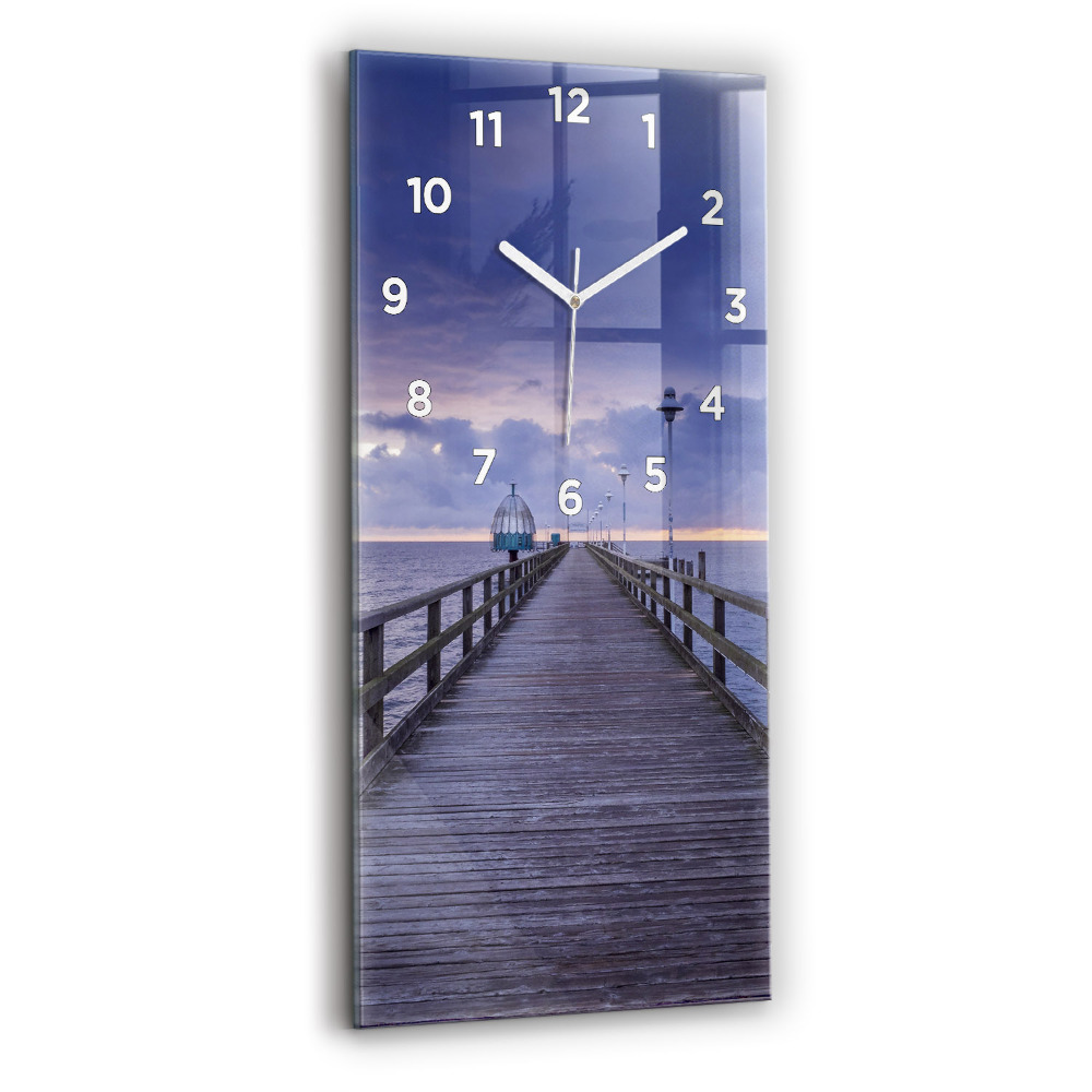 Horloge verticale en verre Jetée sur la mer Baltique