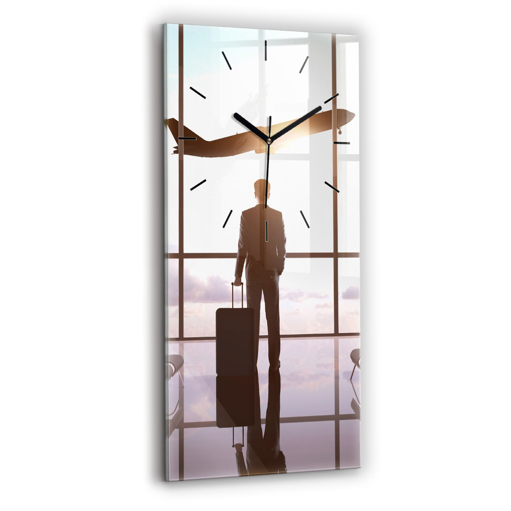 Horloge murale verticale Homme à l'aéroport