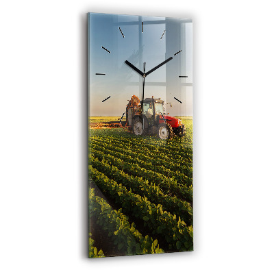 Horloge verticale en verre Tracteur dans un champ agricole
