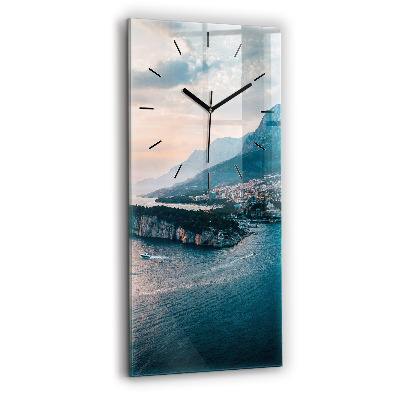 Horloge verticale en verre Île en Croatie