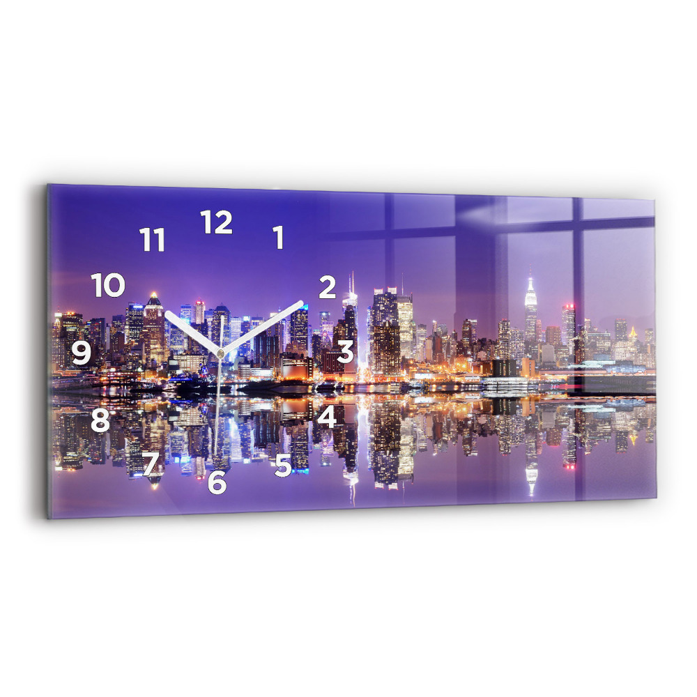 Horloge rectangulaire horizontale New York la nuit