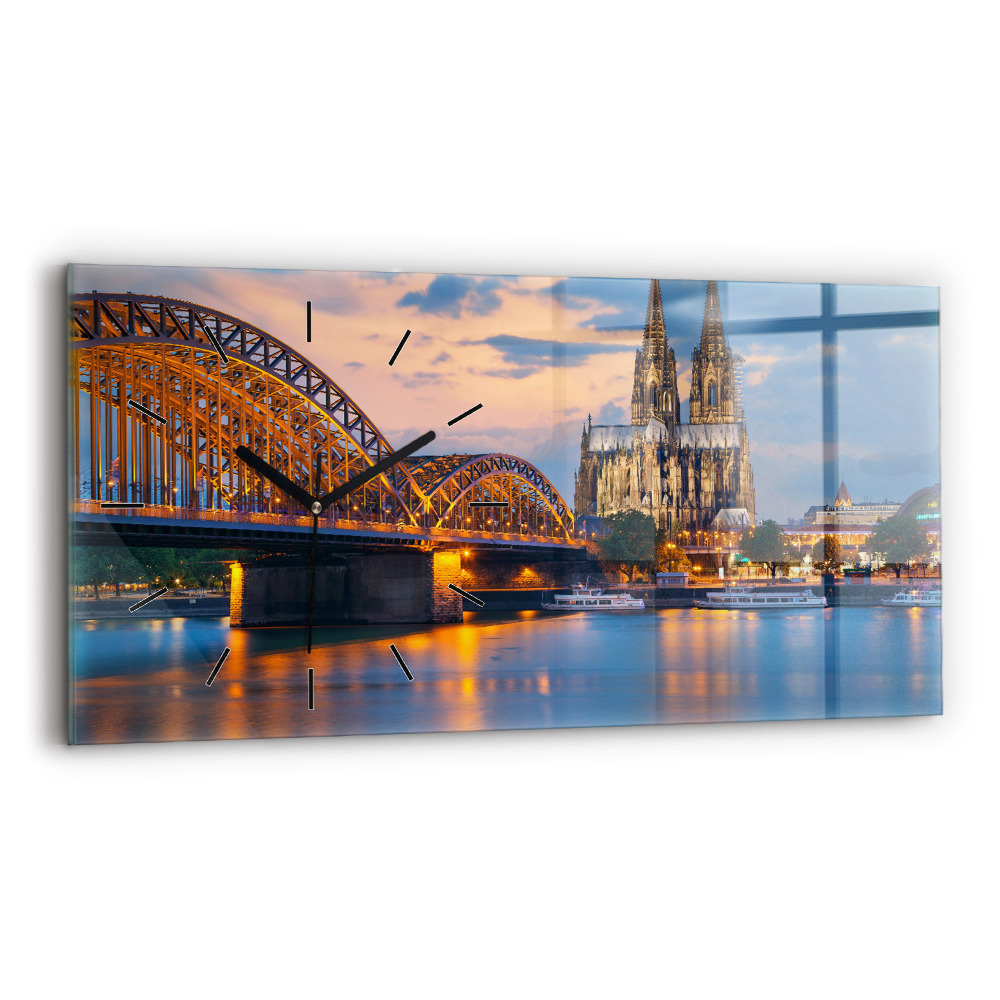 Horloge horizontale en verre Vue de l'hôtel de ville