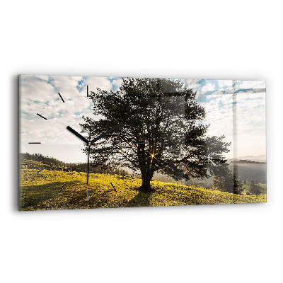 Horloge horizontale en verre Arbre sur une colline