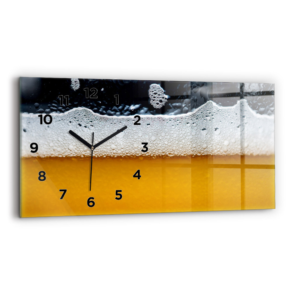 Horloge murale horizontale Gros plan sur une bière