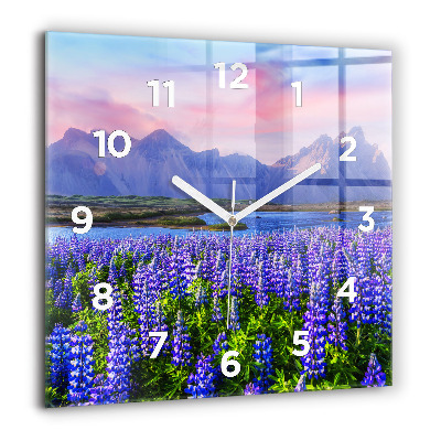 Horloge murale carrée 60x60 cm Vue d'une montagne en Islande