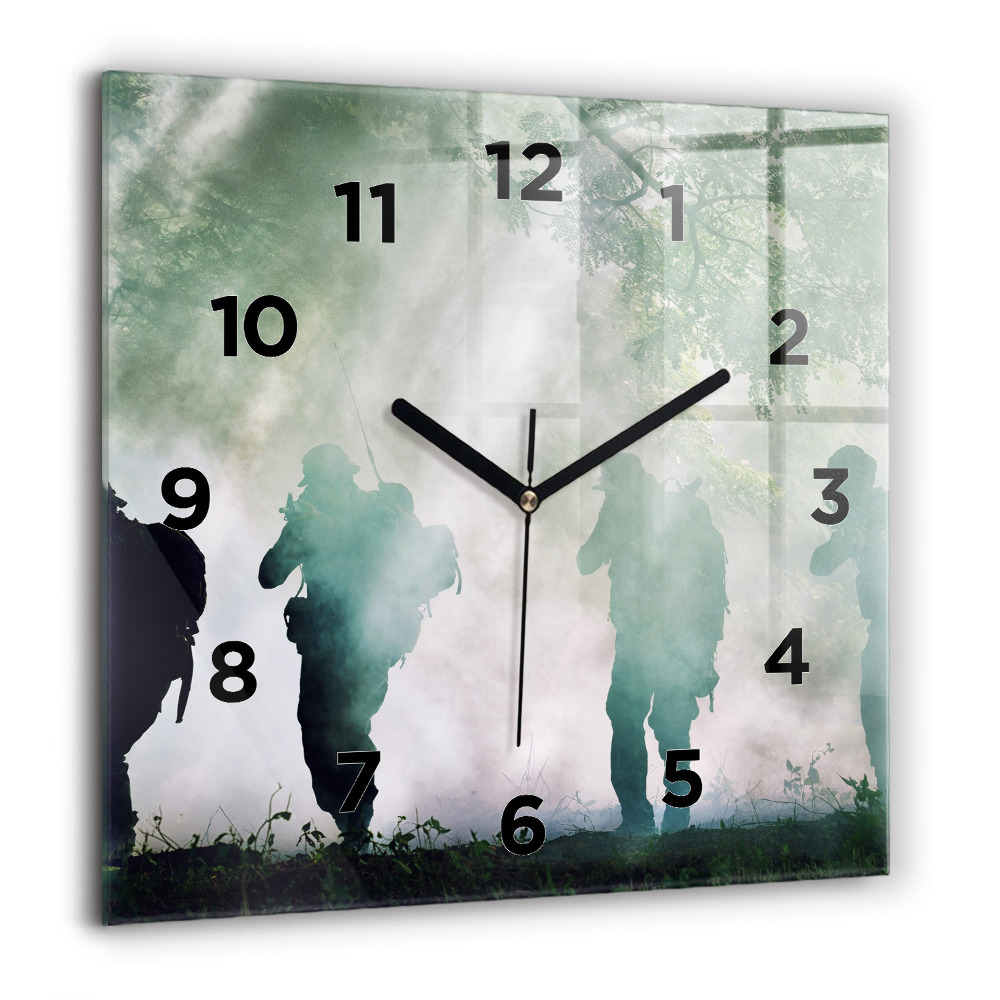 Horloge murale carrée 60x60 cm Soldats dans la forêt