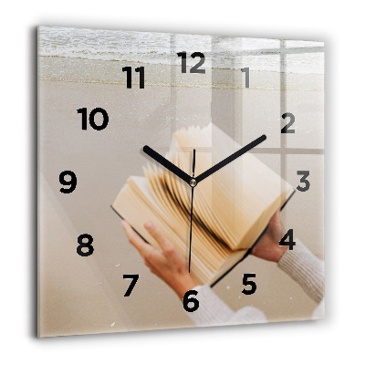Horloge carrée en verre 60x60 cm Un moment avec un livre