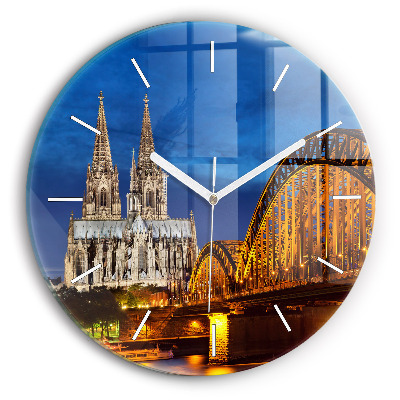 Horloge ronde murale Pont en Allemagne