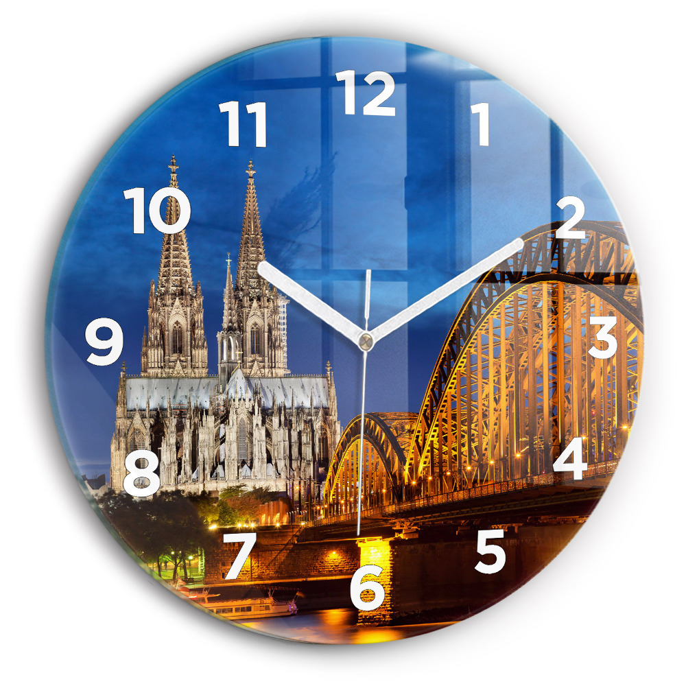 Horloge ronde murale Pont en Allemagne