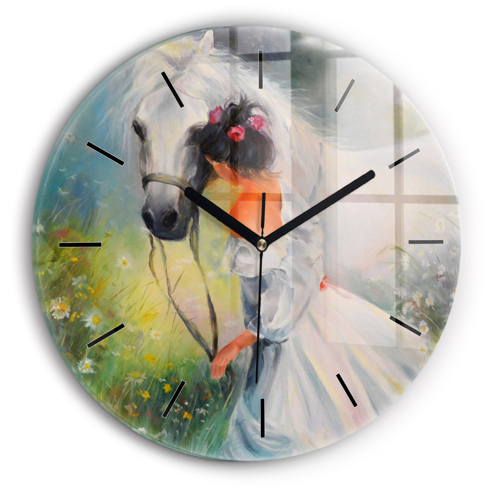Belle femme avec cheval Horloge ronde
